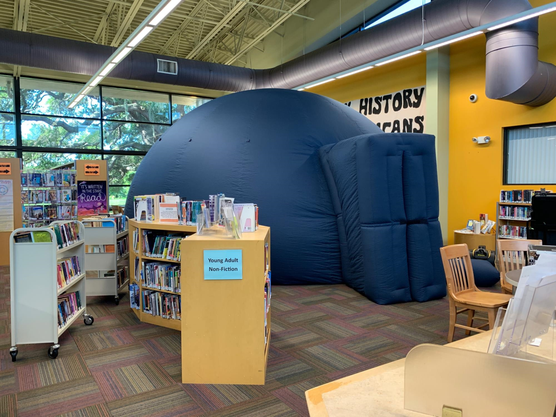 Discovery Dome planetarium